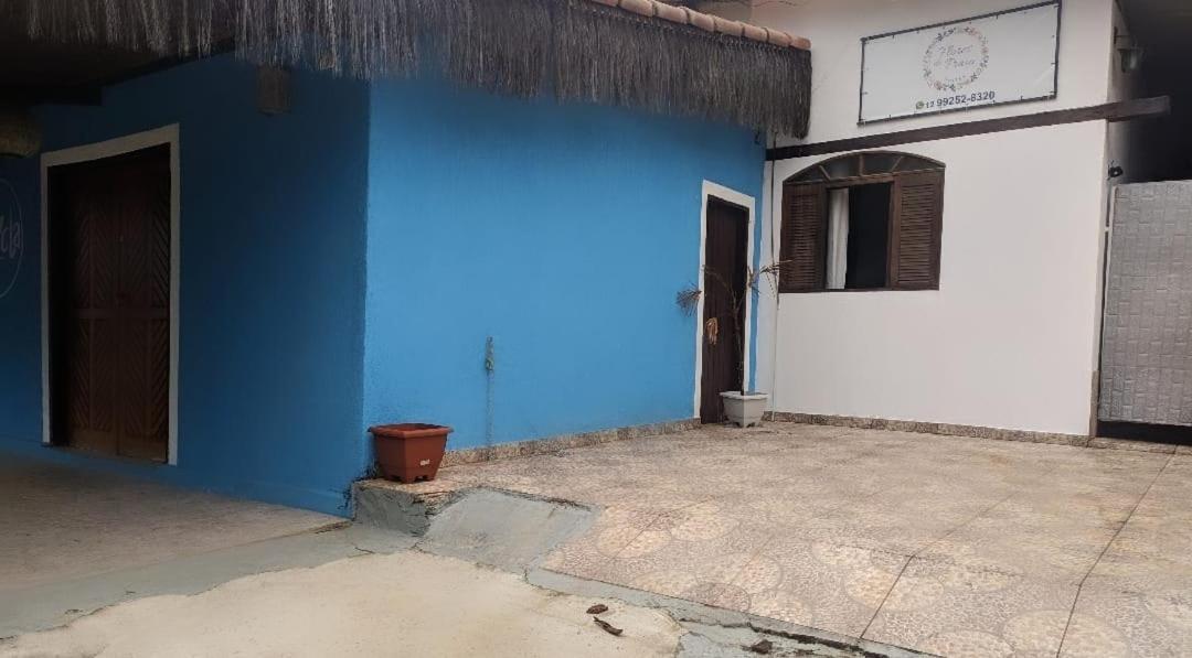 Flores Da Praia - Suites Acomodação com café da manhã  *